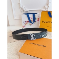 LOUIS VUITTON Belts